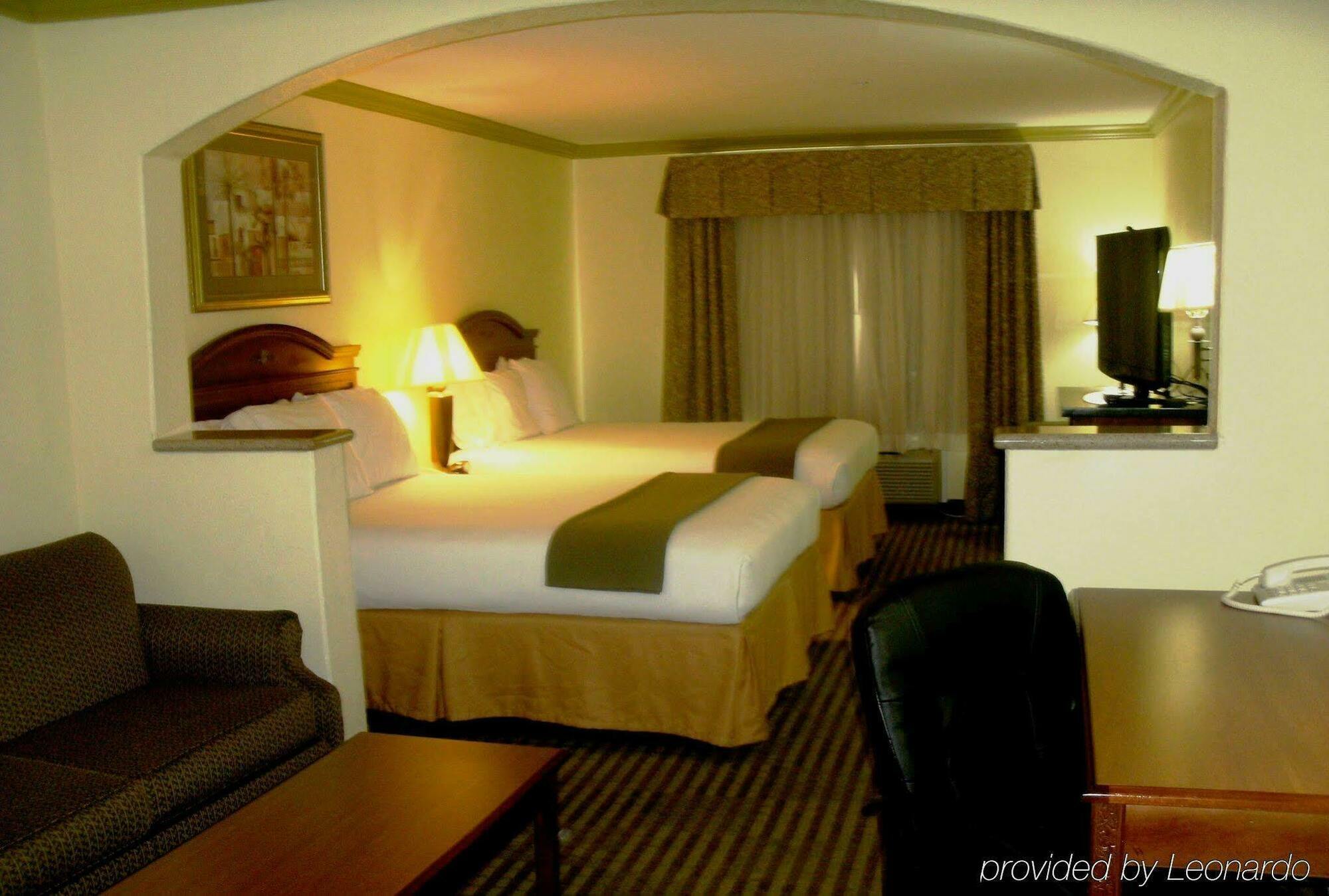 Holiday Inn Express Lake Worth Nw Loop 820 By Ihg Fort Worth Dış mekan fotoğraf